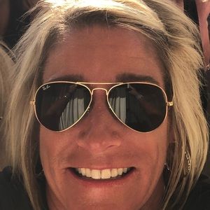 Meet your Posher, Heidi